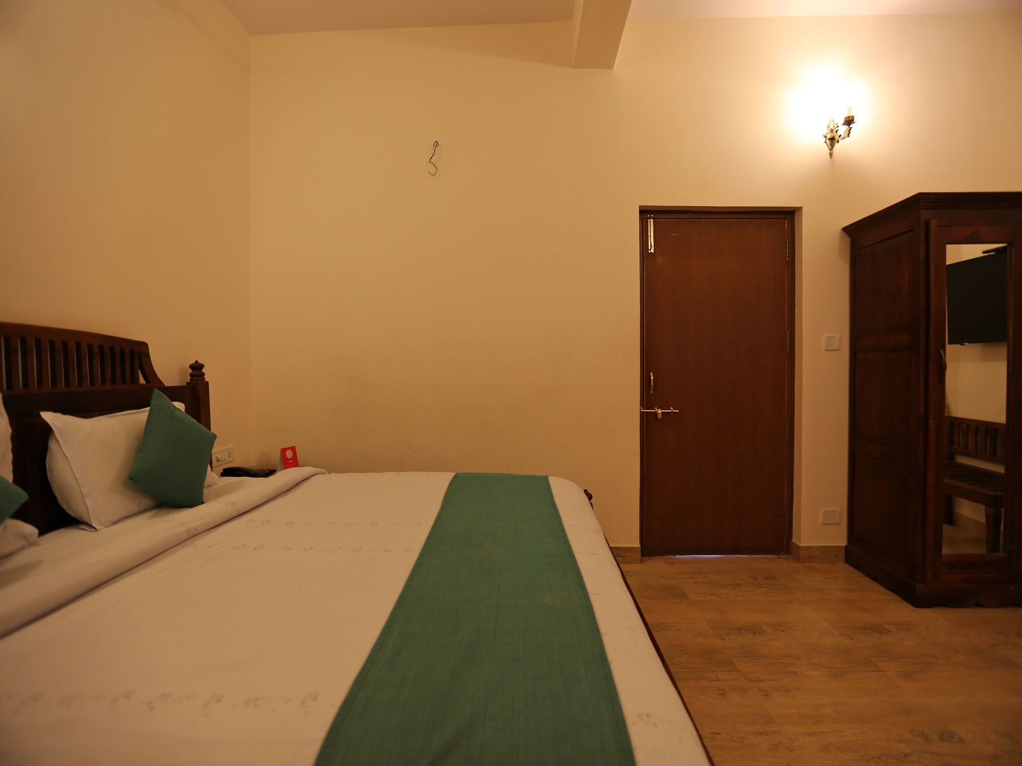 Oyo 6549 Hotel Gorbandh 卜山 外观 照片